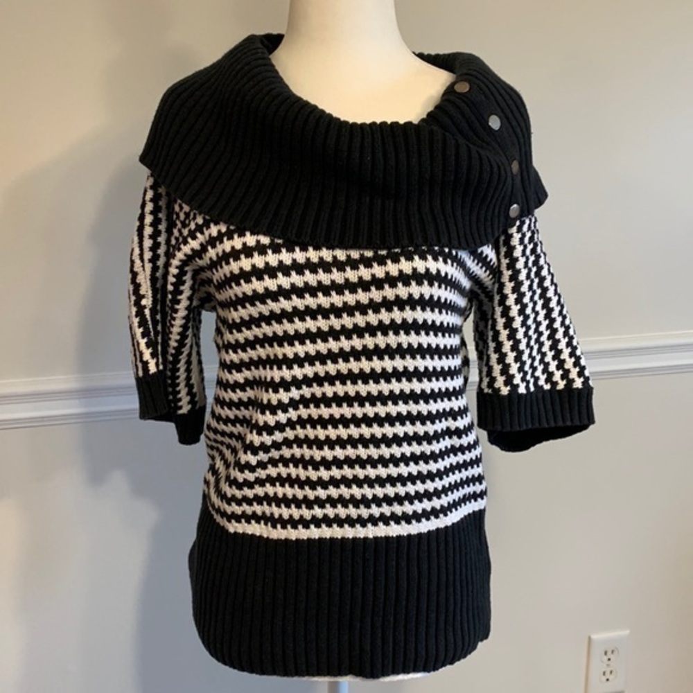 White House Black Market Sweater S B&W
